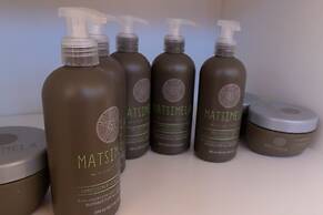 Graceland Conference & Lifestyle Centre