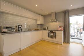 London Deluxe Apartments