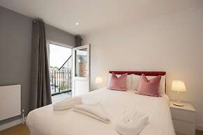 London Deluxe Apartments