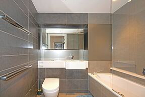 London Deluxe Apartments