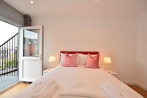 London Deluxe Apartments