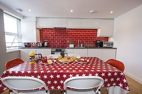 London Deluxe Apartments