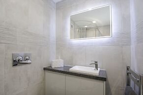 London Deluxe Apartments