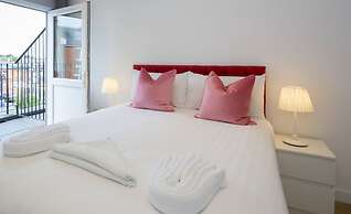 London Deluxe Apartments