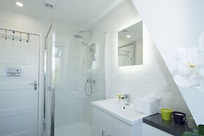 London Deluxe Apartments