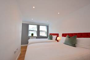London Deluxe Apartments
