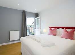 London Deluxe Apartments