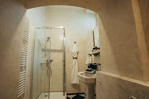 Divná Pani Luxury Gallery Rooms