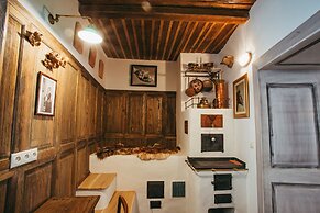 Divná Pani Luxury Gallery Rooms