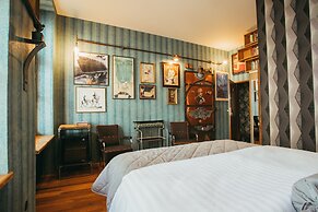Divná Pani Luxury Gallery Rooms