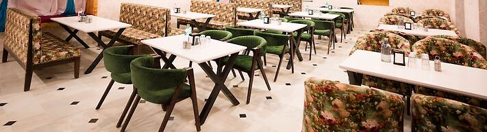 Desert Dream Royal Camp