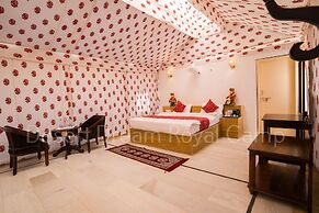 Desert Dream Royal Camp