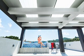 Nymphes Deluxe Accommodation