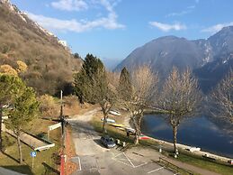 Hotel al Lago