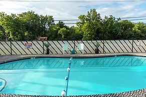 Townsend River Breeze Inn