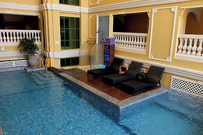 Siri Heritage Bangkok Hotel