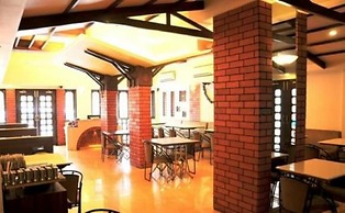 Hotel Sri Kamal International