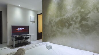 Luxury Suite By The Pool