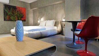 101 Adrianou Luxury Urban Stay