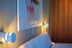 101 Adrianou Luxury Urban Stay