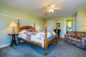 Payne's Harbor View Inn