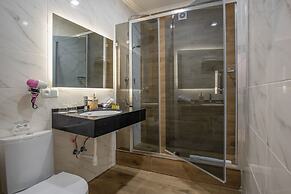 Boomerang Boutique Hotel