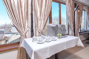 Boomerang Boutique Hotel