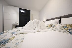 Luxury Majpruz Suites