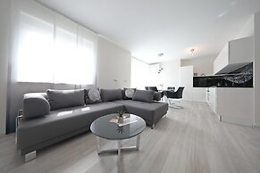 Luxury Majpruz Suites