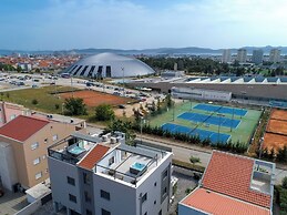 Luxury Majpruz Suites