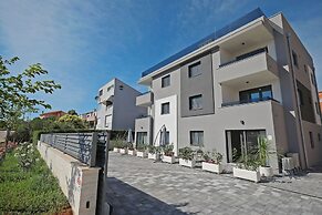 Luxury Majpruz Suites