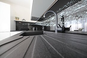 Luxury Majpruz Suites