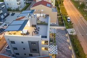 Luxury Majpruz Suites