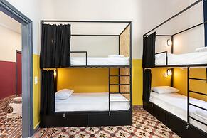 Intra Muros Hostel