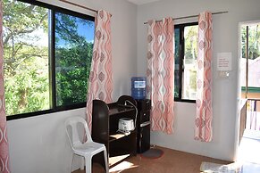 Seaside Travelers Inn by Camiguin Island Home