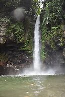 Seaside Travelers Inn by Camiguin Island Home