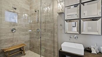 The Cochrane House Luxury Historic Inn