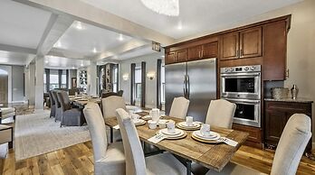 The Cochrane House Luxury Historic Inn