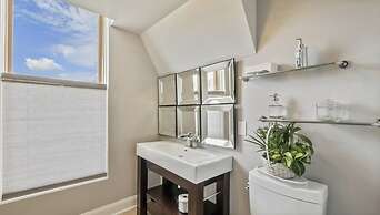 The Cochrane House Luxury Historic Inn