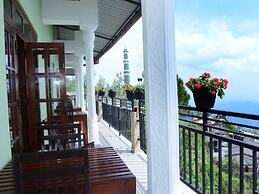 Grand View Guest House & Restaurant