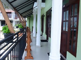 Grand View Guest House & Restaurant
