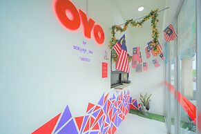 OYO 89820 SP Berlian Inn