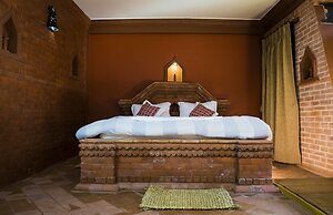 Hotel Terracotta And Rooftop Restaurant