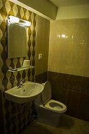 Hotel Terracotta And Rooftop Restaurant