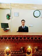 Hotel Terracotta And Rooftop Restaurant