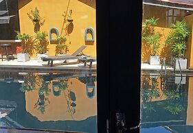 Suite Lanka
