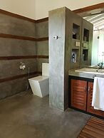Suite Lanka
