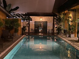 Suite Lanka