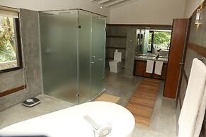 Suite Lanka