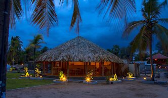 Royal Beach Arugambay